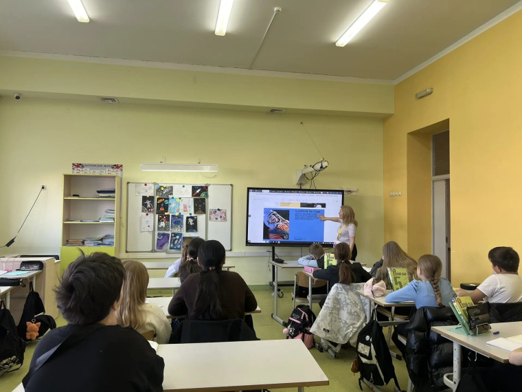 День космонавтики.